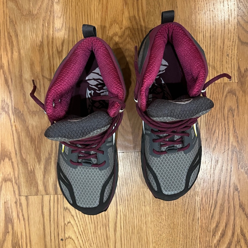 New Altra Lone Peak 3.0 A2653 MID-2 Hiking Boots Size US 10